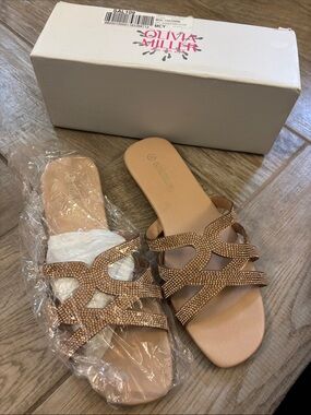 New Olivia Miller Rose Gold Crystal-Embellished Slide Sandals Size 10